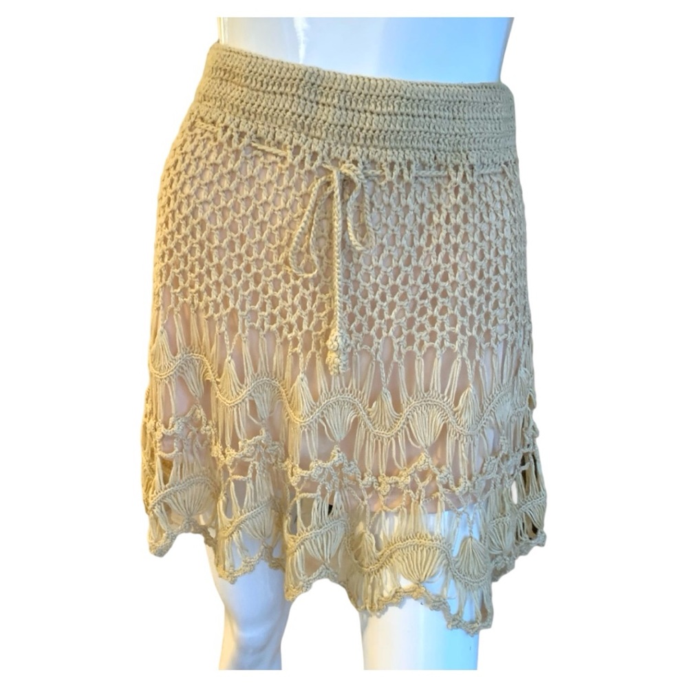 SWOOL CROCHETED MINI SKIRT. WOMEN’S SIZE MEDIUM